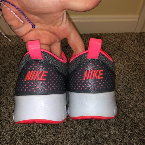 Nike Air Max Thea Shoes - Picture 5 of 6